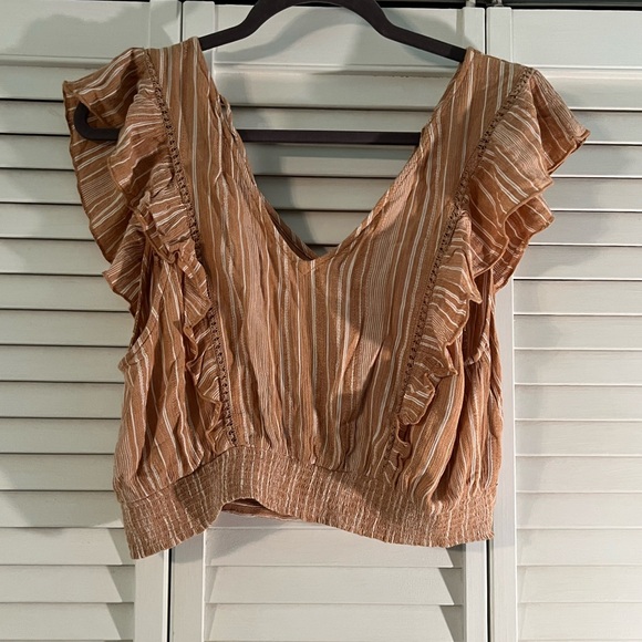 American Eagle crop top. Gold and white strips, size- large - Picture 2 of 3